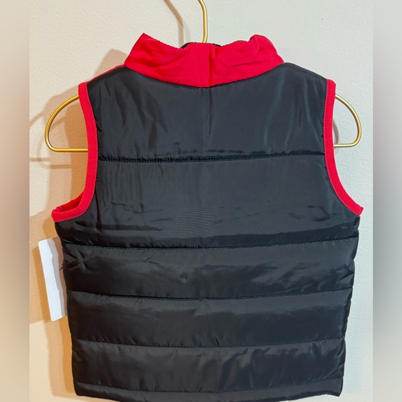 Jordan Jumpman Puffer Vest 2T Red Black Boys‎ Jacket Layering NWOT - Picture 4 of 5